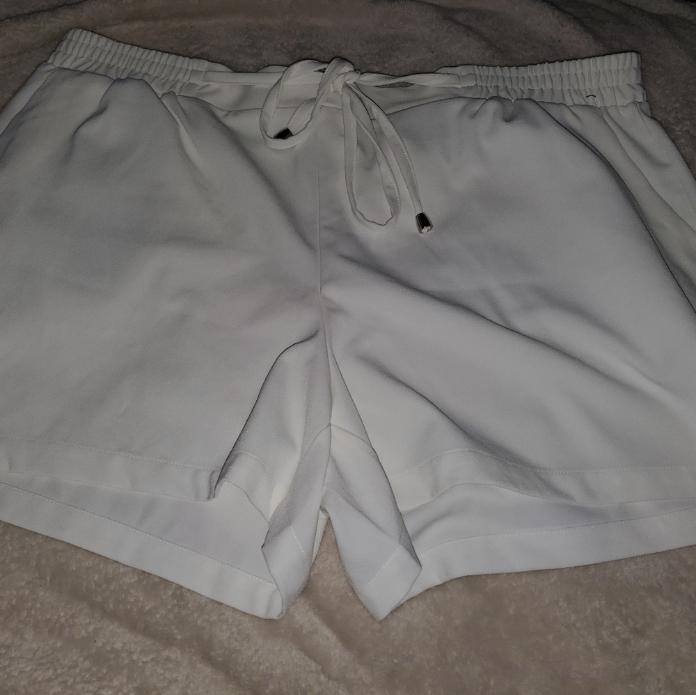 White New York&Company Shorts